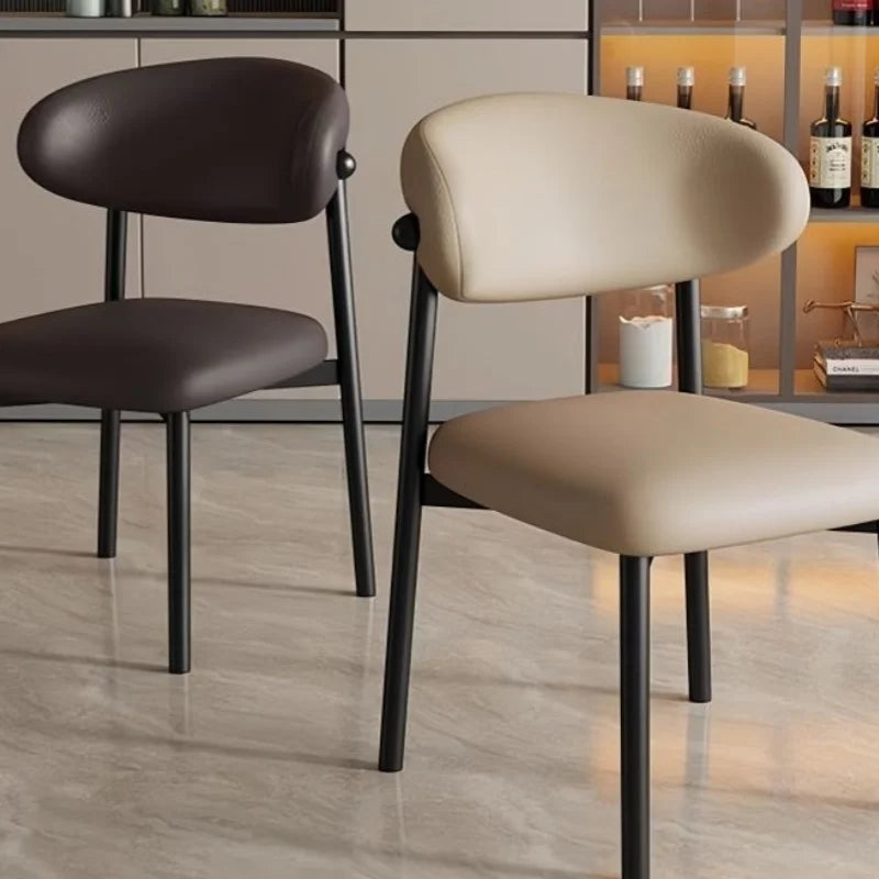 Moderne Nordic Eetkamerstoel – PU Lederen Zitting | Luxe & Comfortabel