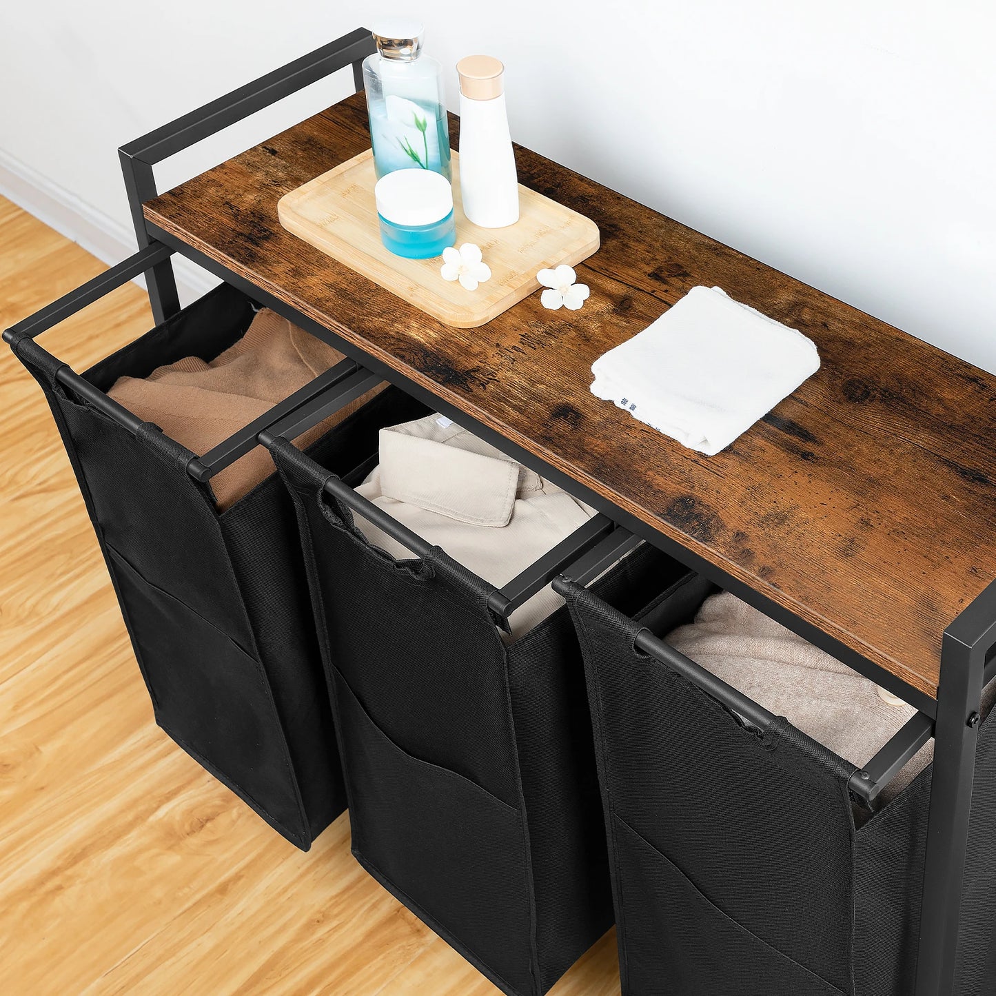 Wasmand met 3 Compartimenten – Met Opbergrek & Wieltjes – Stevig Oxford Stof & Metaal