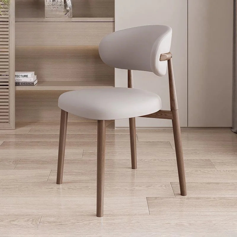 Moderne Nordic Eetkamerstoel – PU Lederen Zitting | Luxe & Comfortabel