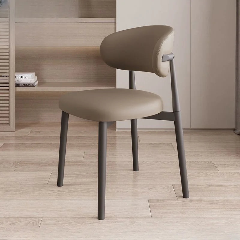 Moderne Nordic Eetkamerstoel – PU Lederen Zitting | Luxe & Comfortabel