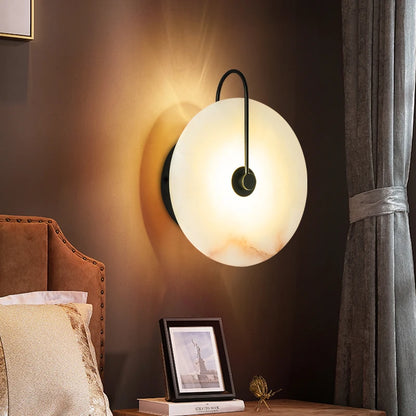 Moderne Marmeren LED Wandlamp – Luxe Alabaster Sfeerverlichting – Voor Slaapkamer, Trap & Woonkamer
