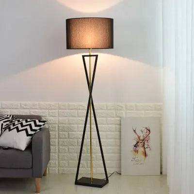 Moderne LED Vloerlamp – Creatieve IJzeren Staande Lamp – Voor Woonkamer, Slaapkamer & Hoekdecoratie
