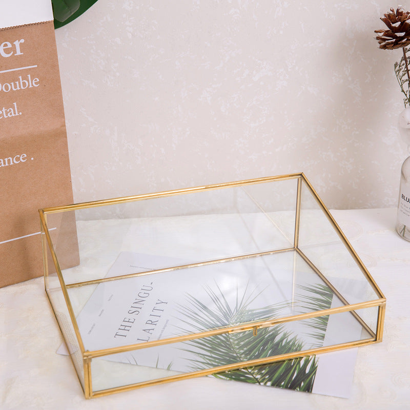 Nordicz vitrinekast/ displaykast goud met glas - Design Meubelz